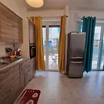 아파트 Denis
